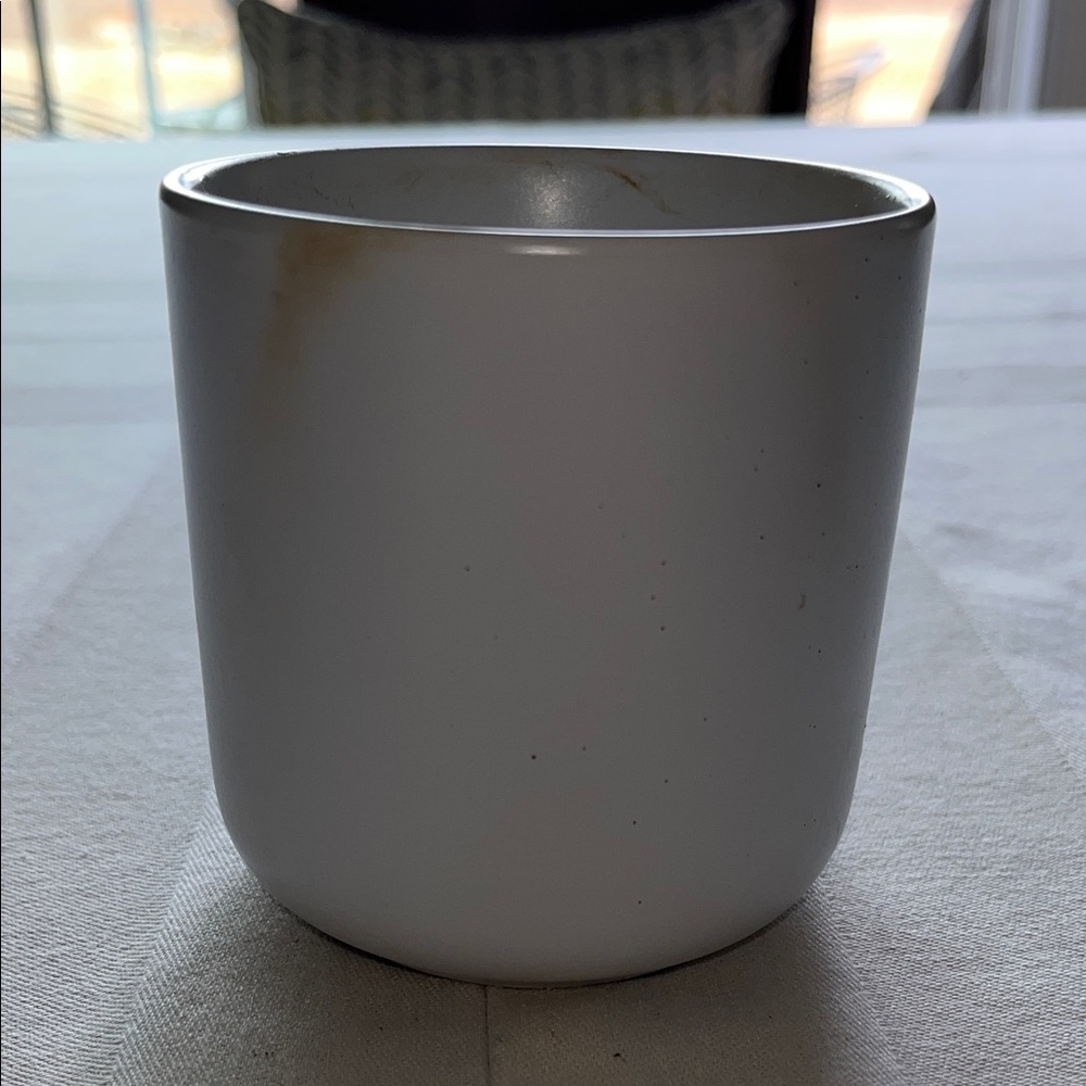 Minimal White Ceramic Planter / Pot